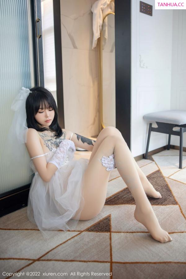 小奶瓶呜呜  [XiuRen]高清写真图 2022.06.30 No.5212 奶瓶第48张图片